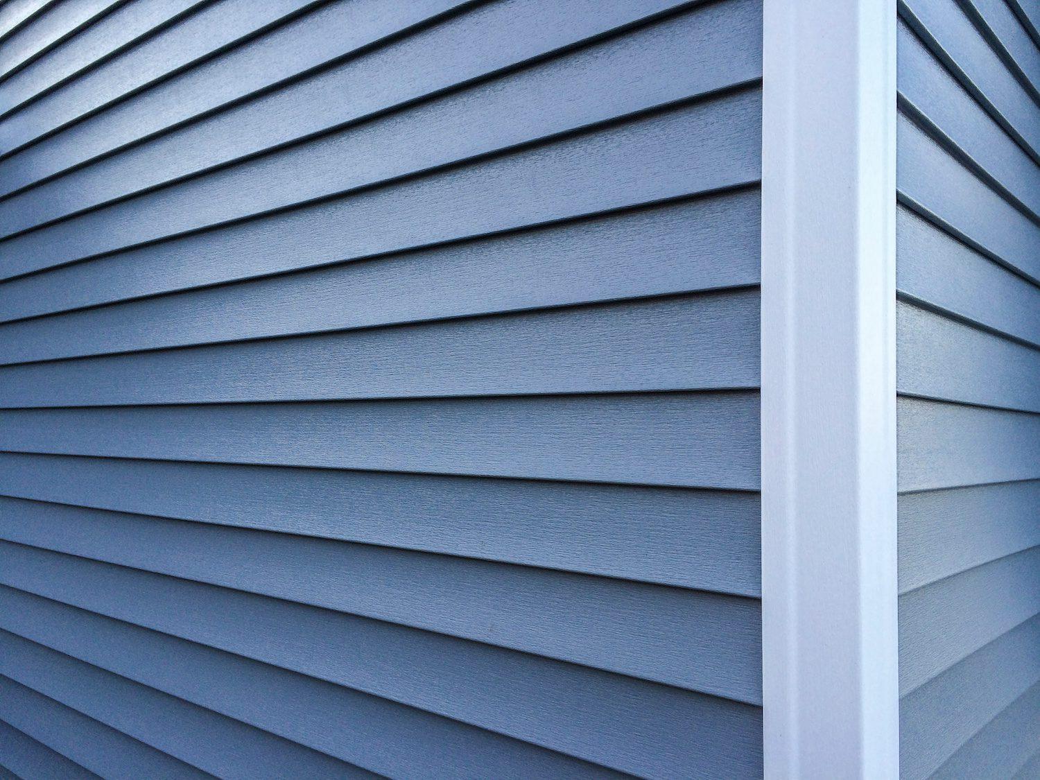 How Long Does Vinyl Siding Last? (+ More Durable Options) Dreamworx